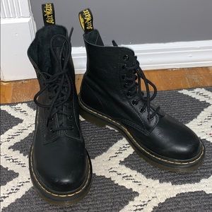 Black 8 eye DOC MARTENS